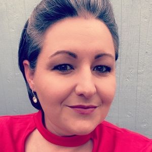 Meet your Posher, Posh